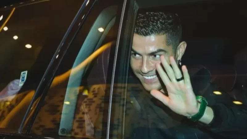 PHOTOS: Ronaldo Arrives in Saudi Arabia