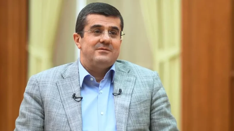 «Ինչո՞ւ ավելի վաղ չեմ հրաժարական տվել»․ Արայիկ Հարությունյանը մի քանի հիմնական հարցի է անդրադարձել