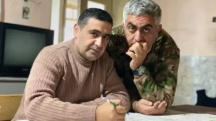 Հրամանատարի հետ.  Արծրուն Հովհաննիսյան