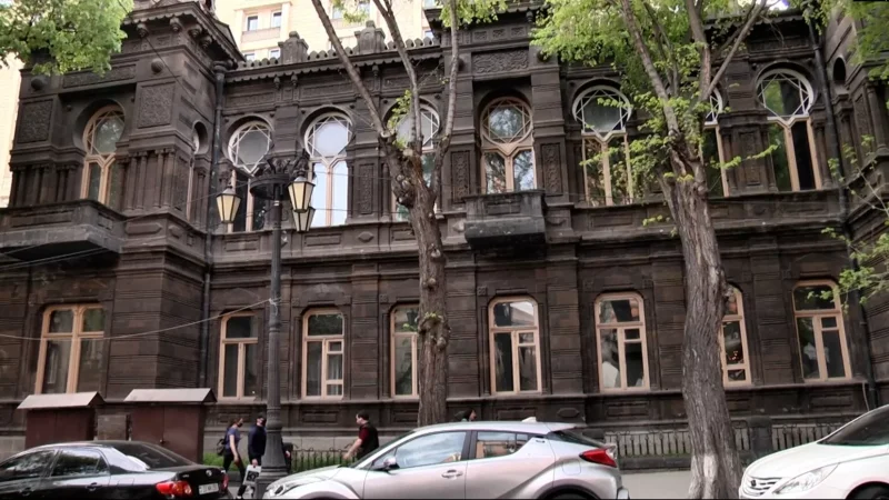 «ԱՕԿՍ»-ի շենքը վերադարձվեց Հայաստանի Հանրապետությանը