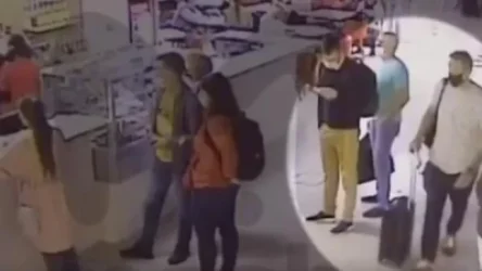 ՏԵՍԱՆՅՈՒԹ. Տոմսկի օդանավակայանի տեսախցիկներն արձանագրել են՝ ով է բաժակը փոխանցել Նավալնիին