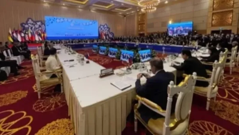 Կամբոջայում Արևելյան Ասիայի գագաթնաժողովը սկսել են առանց Բայդենի. Զախարովա