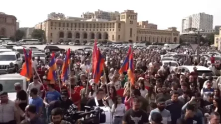 ՏԵՍԱՆՅՈՒԹ. Ընդդիմադիրները շրջափակել են կառավարության բոլոր մուտքերը