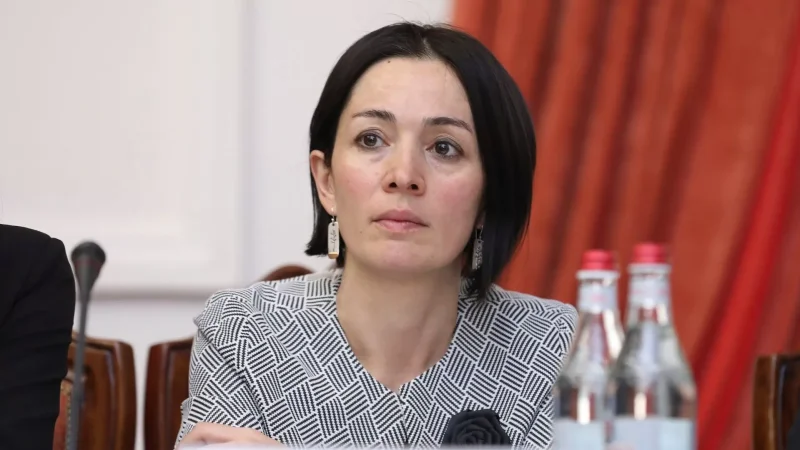 Դպրոցների հաստիքացուցակը կարգավորվել է․ որոշ պաշտոններ դուրս են եկել. Ժաննա Անդրեասյան