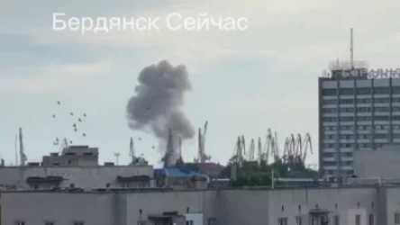 ՏԵՍԱՆՅՈՒԹ. Պայթյուն և ծուխ Բերդյանսկի նավահանգստում