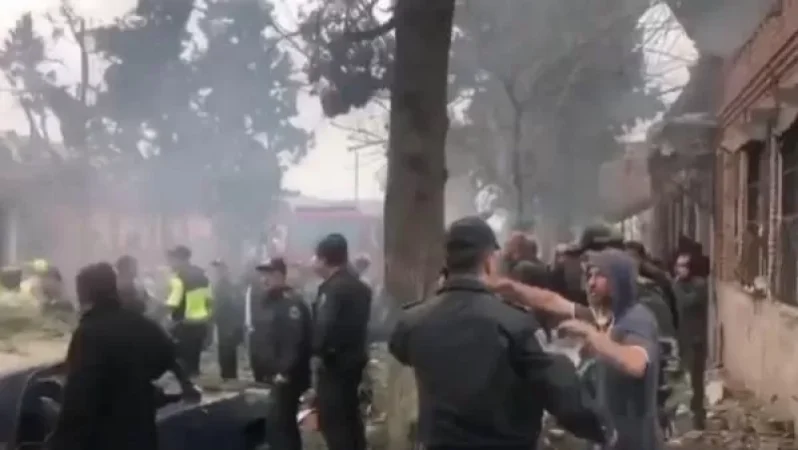 Ադրբեջանում ոստիկանների և քաղաքացիների միջև բախումներ են սկսվում