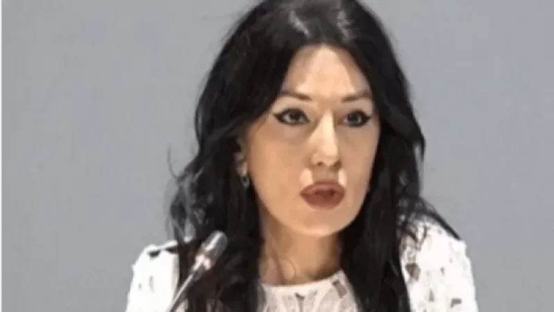 Ուրեմն լսեք ինչ եմ ասում. Նաիրա Զոհրաբյան