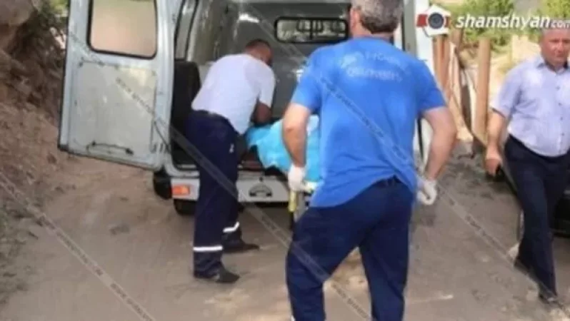 Գեղարքունիքի  «Լավանդա-Սիթի» հանգստյան գոտու տնակներից մեկում հայտնաբերվել է քթի և բերանի շրջանում արյան հետքերով 26–ամյա տղայի դի