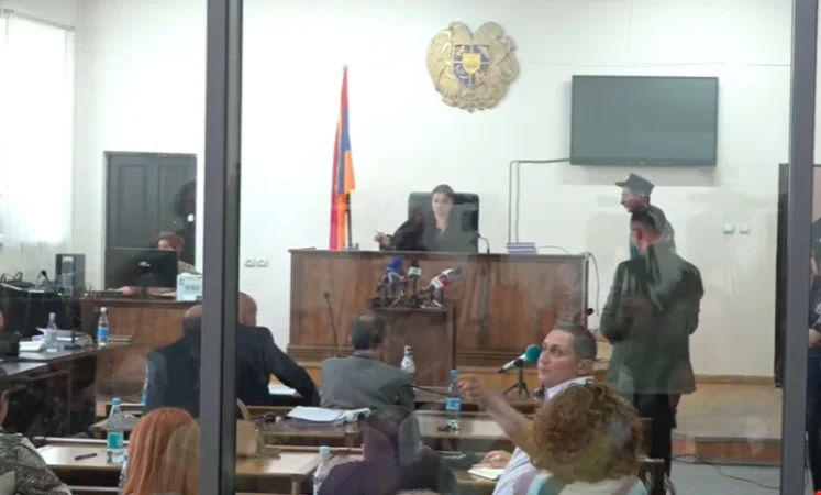 Դատավորը վաղուց գիտեր, որ պետք է դատապարտի Միքայել արքեպիսկոպոսին․ փաստաբան