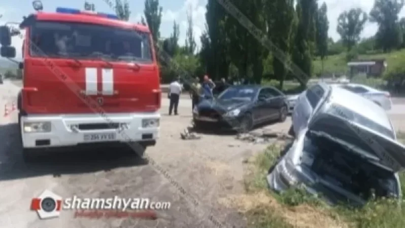 Խոշոր ավտովթար․ վիրավորներ կան