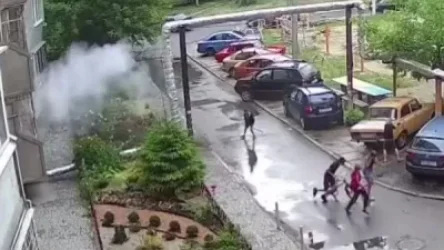 ՏԵՍԱՆՅՈՒԹ․ Դնեպրում հարբած տղամարդը նռնակ է նետել խաղացող երեխաների ուղղությամբ