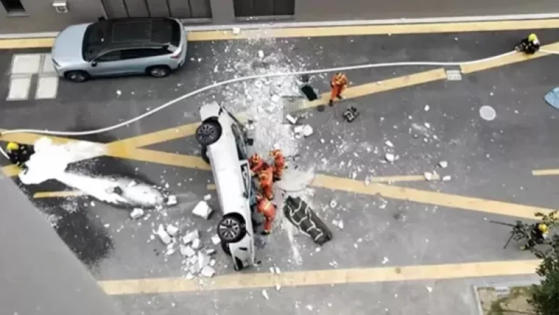 Շանհայում շենքի 3-րդ հարկի ավտոկայանատեղիից վայր է ընկել Nio մակնիշի էլեկտրական թեստային մեքենա. կան զոհեր