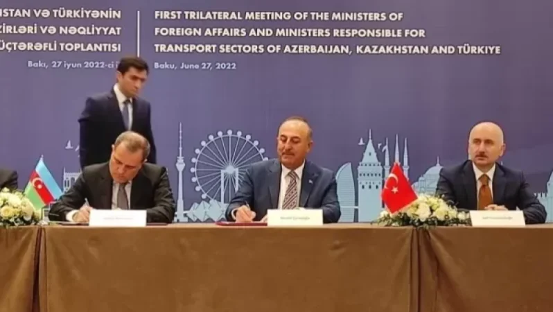 Ադրբեջանը, Թուրքիան և Ղազախստանը հռչակագիր են ստորագրել. անդրադարձել են նաև «Զանգեզուրի միջանցքին»