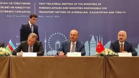 Ադրբեջանը, Թուրքիան և Ղազախստանը հռչակագիր են ստորագրել. անդրադարձել են նաև «Զանգեզուրի միջանցքին»