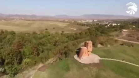 ՏԵՍԱՆՅՈՒԹ. Ելիր ի զեն