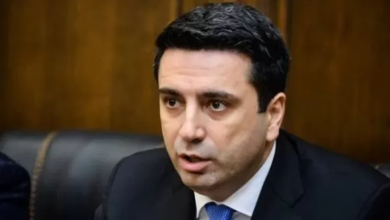 «Հրապարակ». Հակված չեն Ալեն Սիմոնյանին «զոհաբերել» հանուն Սորոսի