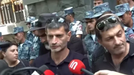 ՏԵՍԱՆՅՈՒԹ. «Դավթյանին մեկ օր տվեցինք մեր պահանջը կատարելու համար». զոհված զինծառայողների հարազատները ավարտեցին ակցիան