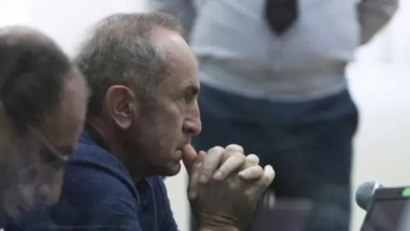 Ռոբերտ Քոչարյանի պաշտպան Հայկ Ալումյանը միջնորդել է դատակոչի ցուցակը լրացնել 126 անձով