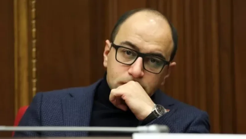 «Հրաժարվում եմ պաշտոնից».  Մամիջանյանի հայտարարությունը