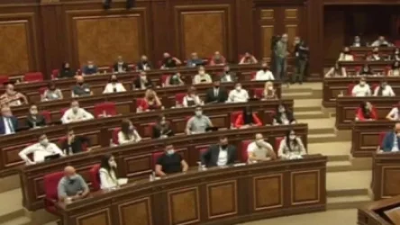 Մենք Հայաստան ենք եկել ու վարկային պատմություն չունենք, եթե վարկ չտաք, ինչպե՞ս պետք է պատմություն ունենանք. քննարկում Աժ-ում