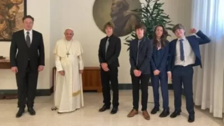 Իլոն Մասկն ու Հռոմի պապ Ֆրանցիսկոսը հանդիպել են