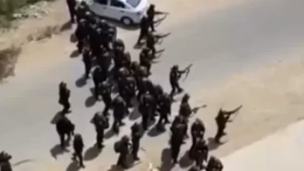 18+. ՏԵՍԱՆՅՈՒԹ. Ուզբեկստանի Նուկուսում ողջ գիշեր անկարգությունները չեն դադարել. ուժայինները հրազեն են կիրառել