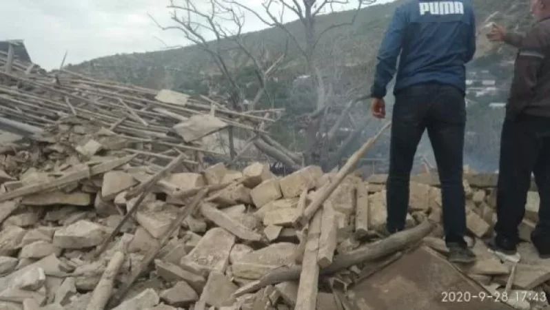 VIDEO: House of a Resident in Berdashen Village Shelled
