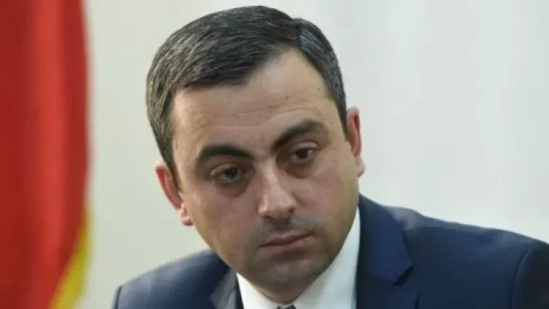 Իշխան Սաղաթելյանը մեկնել է Եվրոպա. նա բարձր մակարդակի 10-ից ավելի հանդիպում է ունենալու․ «Հրապարակ»