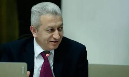 Նախարարը՝ 10 000 պետաշխատողի կրճատման մասին