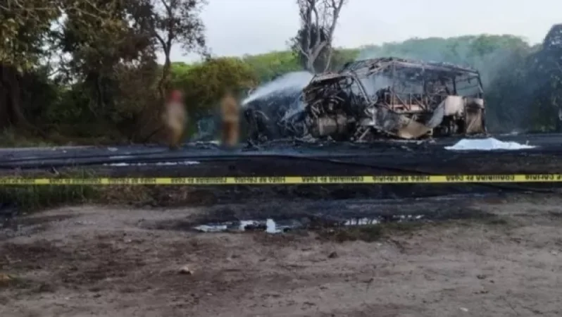 Մեքսիկայում զբոսաշրջային ավտոբուսը բախվել է բեռնատարին, զոհվել է 18 ուղևոր