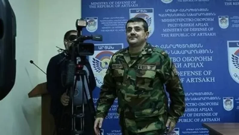 Այս պահին շարունակում եմ գտնվել առաջնագծում. ինձ հետ են նաև ԱՀ և ՀՀ ԱԱԾ տնօրենները. ԱՀ նախագահ