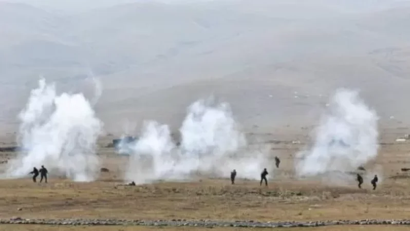 Առավել համառ մարտեր են ընթանում հյուսիսային և հարավային ուղղություններում. Հակառակորդն անընդհատ ձեռնարկում է հարձակման փորձեր. Շուշան Ստեփանյան