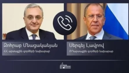 Զոհրաբ Մնացականյանը հեռախոսազրույց է ունեցել Սերգեյ Լավրովի հետ
