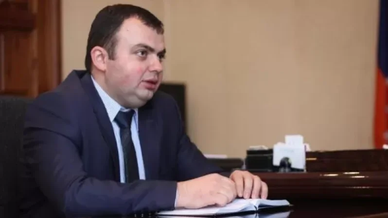 Արցախի նախագահը վաղ առավոտից կրկին առաջնագծում է եղել. Վահրամ Պողոսյան