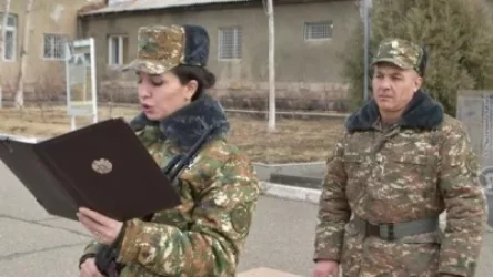 Կին զինվորականը 6 ամսական երեխային թողել է մոր մոտ և մասնակցում է մարտերին