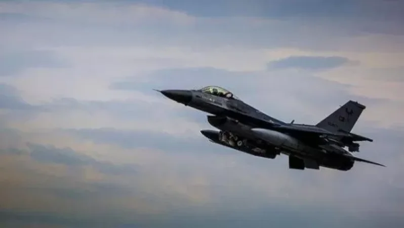 F-16 կործանիչների պատսպարմամբ ադրբեջանական օդուժը սահմանի երկայնքով կիրառում է Սու-25 գրոհիչ ինքնաթիռներ. ՊՆ խոսնակ