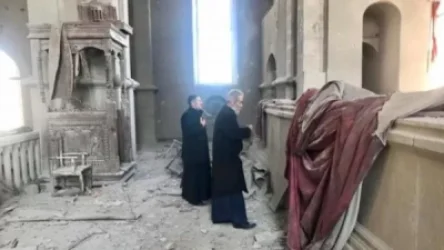 ԼՈՒՍԱՆԿԱՐՆԵՐ. Պարգև արքեպիսկոպոս Մարտիրոսյանն այցելել է Շուշիի հրթիռակոծված Սբ. Ղազանչեցոց  եկեղեցի