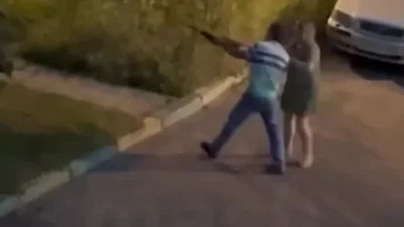 ՏԵՍԱՆՅՈՒԹ․ Տղամարդուն չեն թողել, որ քնի․ հրացանը վերցրել ու բակ է իջել․ ՌԴ