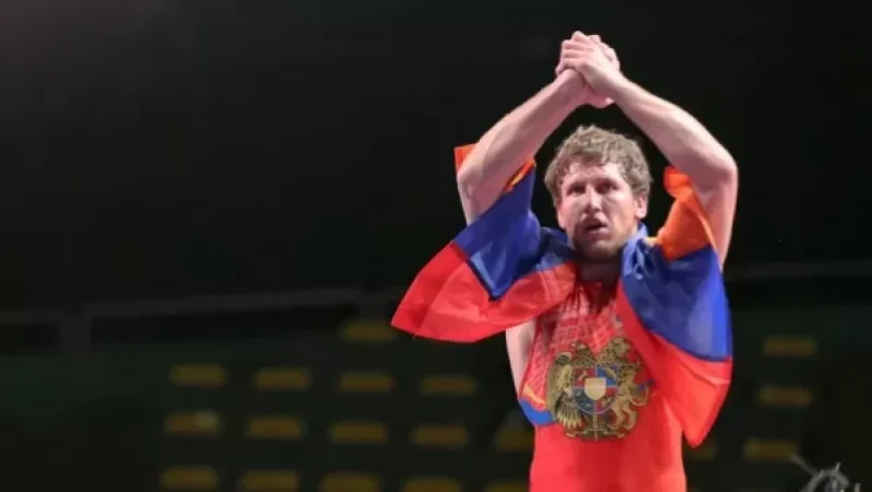 Ըմբշամարտի ԱԱ. Արթուր Ալեքսանյանը դուրս եկավ կիսաեզրափակիչ