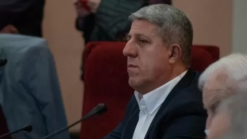 Փորձ է կատարվում մեզ ուղղորդել դեպի, պատկերավոր ասած, «Հայաստան» ցուցանակով «Տիկ-տոկ»․ Ոսկանյան