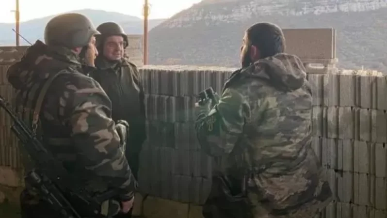 Վաղ առավոտյան այցելել եմ Ստեփանակերտը պաշտպանող մարտական դիրքեր. Արայիկ Հարությունյան