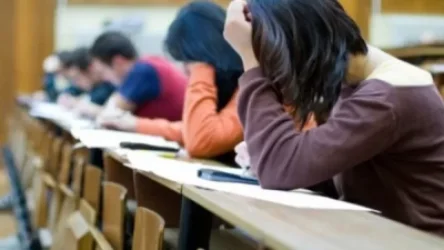 «Ծնկներին պետք է տալ, որ ֆիզիկայի ֆակուլտետը 1 ուսանող ունի, որ բուհ-երում 16.000 թափուր տեղեր կան». Սաֆարյան