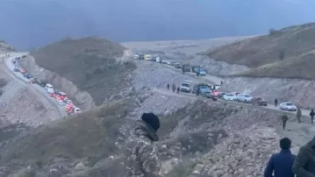 ԼՈՒՍԱՆԿԱՐՆԵՐ. Մի քանի կիլոմետրի ձգվող քաոս, որ մինչև առավոտ ոչ էլ կվերջանա