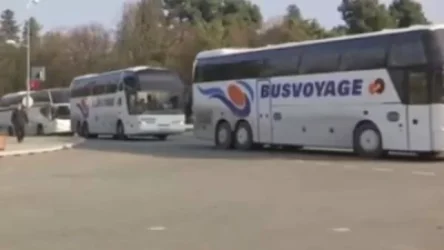 ՏԵՍԱՆՅՈՒԹ. Ռուս խաղաղապահները արցախցիների ևս մեկ խմբի  ուղեկցեցին Ստեփանակերտ