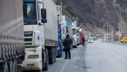 ՀՀ տարածքում ճանապարհները հիմնականում անցանելի են. Լարսը բաց է բեռնատարների համար