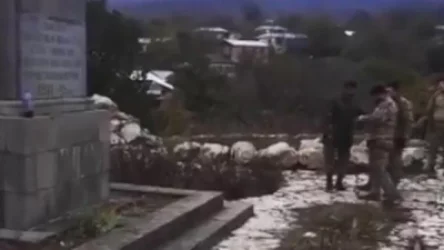 ՏԵՍԱՆՅՈՒԹ. Ադրբեջանցի զինվորներն անարգում  են Հայրենական Մեծ պատերազմի զոհերի հիշատակին նվիրված հուշարձանը. Սոլովյով