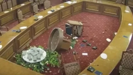 Ինչ վնասներ է կրել ԱԺ-ն հայտնի դեպքի ժամանակ. «Ժողովուրդ»