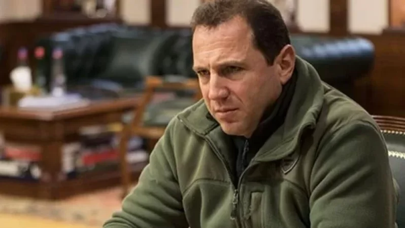 Դավիթ Տոնոյանը հրաժարական տվեց. հայտնի է նրան փոխարինողի անունը. «Առավոտ»