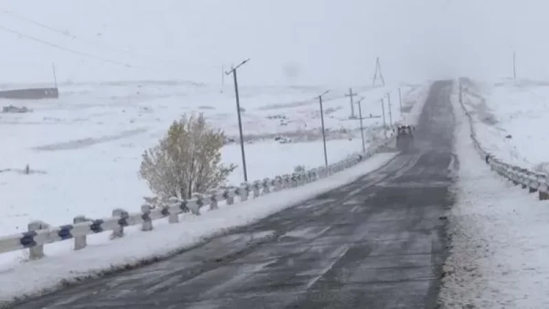 Արագածի տարածաշրջանում, Հրազդան, Չարենցավան, Արթիկ, Սպիտակ, Վանաձոր քաղաքներում ձյուն է տեղում