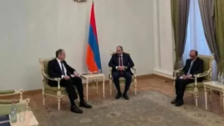 Մարիա Զախարովան լուսանկար է հրապարակել ՌԴ ԱԳ նախարար Սերգեյ Լավրովի ու Նիկոլ Փաշինյանի հանդիպումից